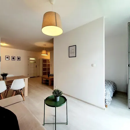 Apartament Rodzinny Przy Plazy アパート *