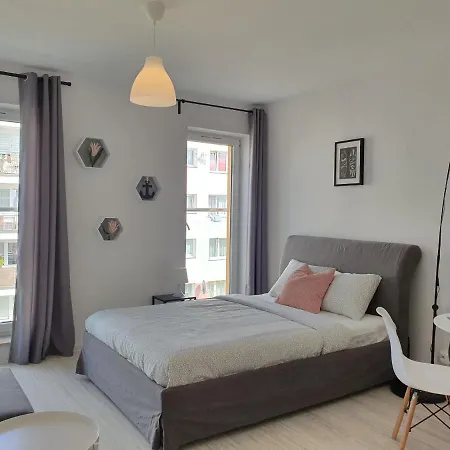 Apartament Rodzinny Przy Plazy アパート