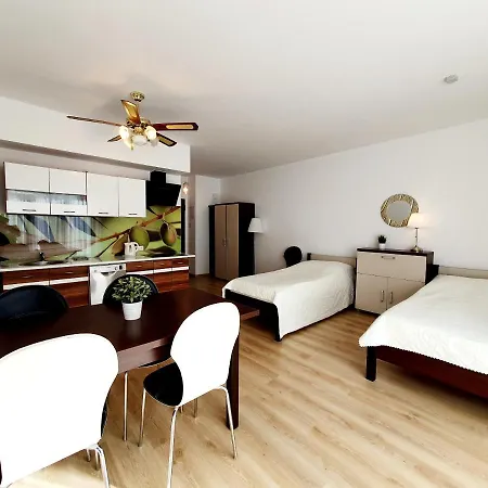 Apartament Rodzinny Przy Plazy *