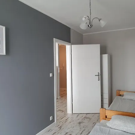 アパート Apartament Rodzinny Przy Plazy