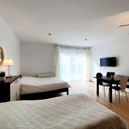 Apartament Rodzinny Przy Plazy アパート